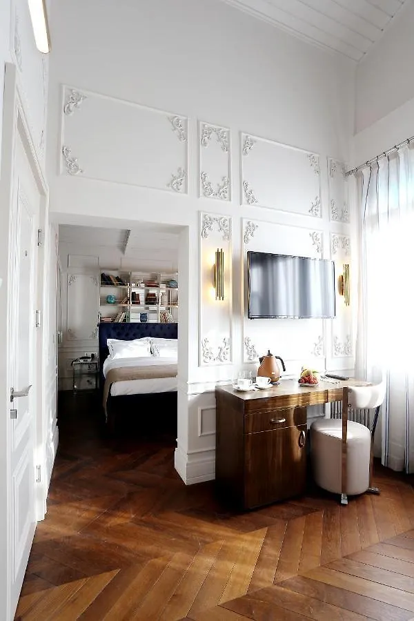 Design Houses Taksim Istanbul 4*,